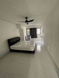 Blk 124 Hougang Avenue 1 (Hougang), HDB Executive #565776911